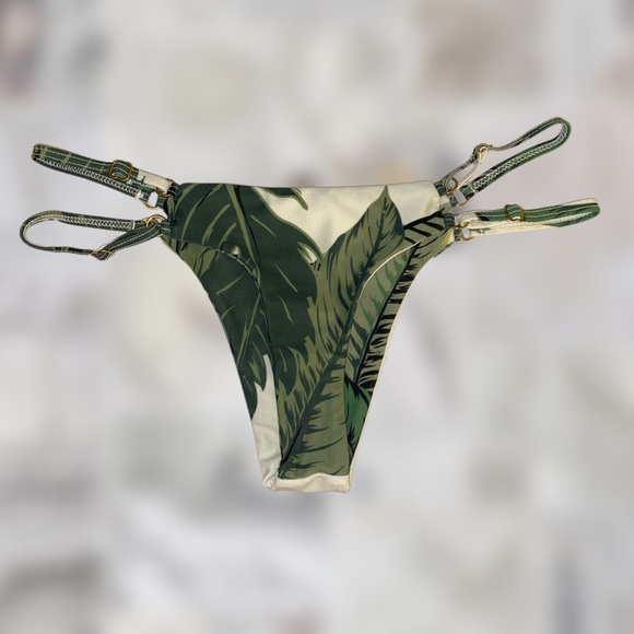 Beach Riot Other - Cute Summer Beach Riot X Stone Cold Fox Palm Print Strappy Cheeky Bikini Bottoms
